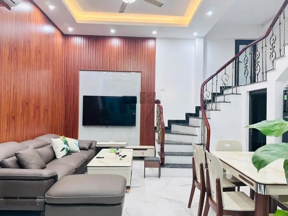 Quá Hiếm ! 4 Tỷ Hơn - Bán Nhà Động Ngạc, Bắc Từ Liêm - 35M2 - Gần Ô tô - Ngõ Nông - 5M Mặt Tiền
