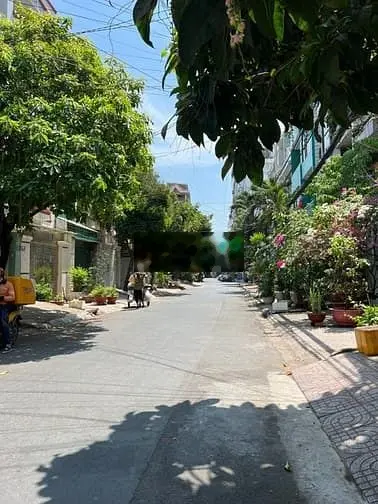 MT đường số cụm Quốc Hương, P.Thảo Điền.DT(8.5x36m) CN: 218m2. Chỉ 25T