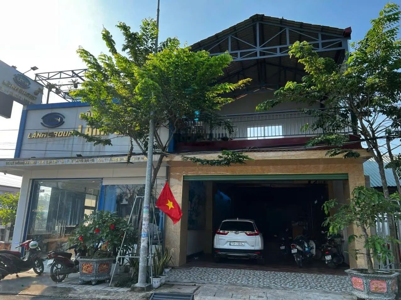 Bán gấp siêu phẩm 2 căn nhà liền kề, góc 2 mặt tiền trung tâm tx trảng bàng, tây ninh