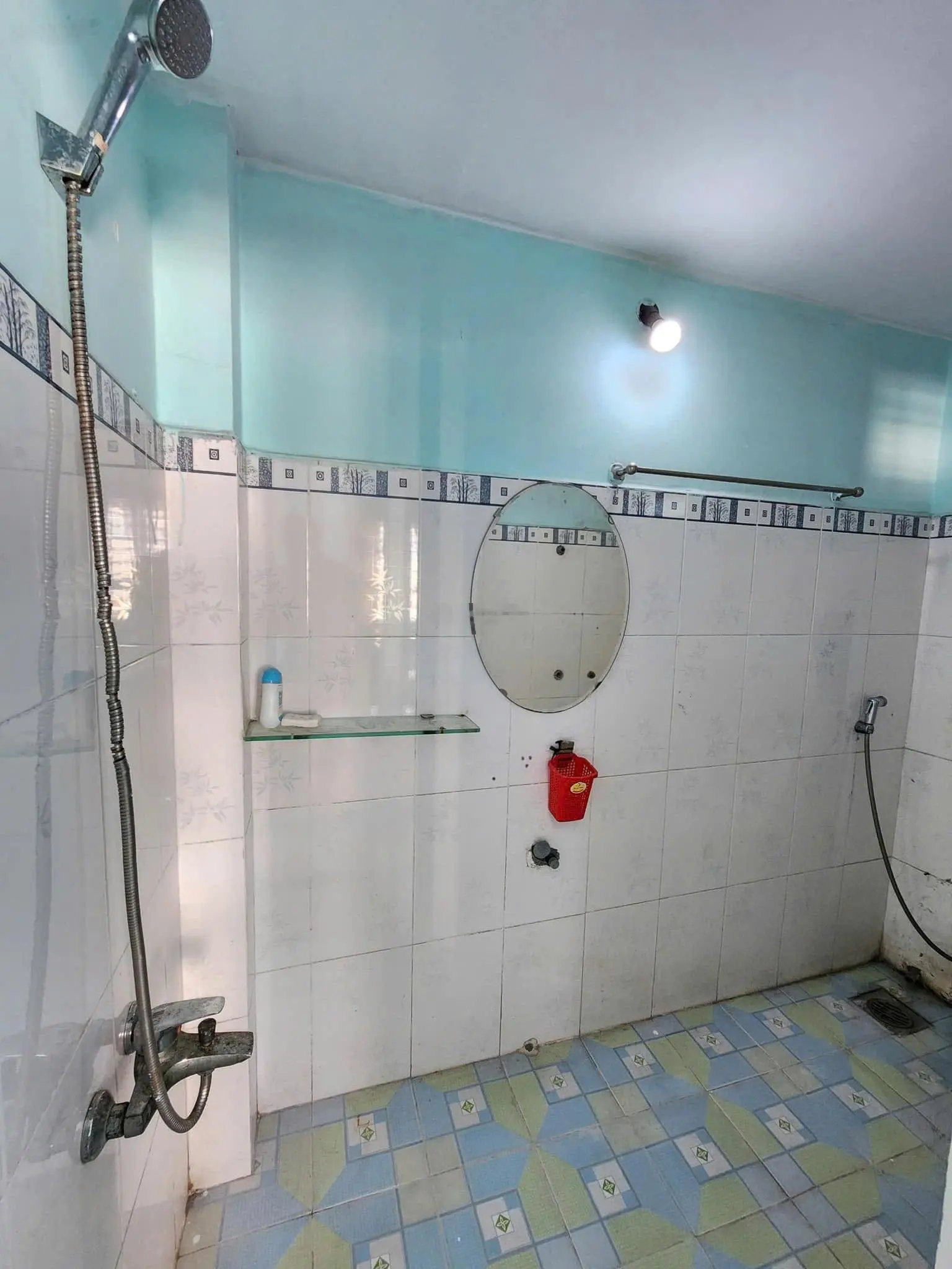 Chính chủ bán nhà gần tđc tứ hải phường tân đông hiệp 2 mặt tiền 60m2 giá chỉ 1ty650 sẵn kinh doanh