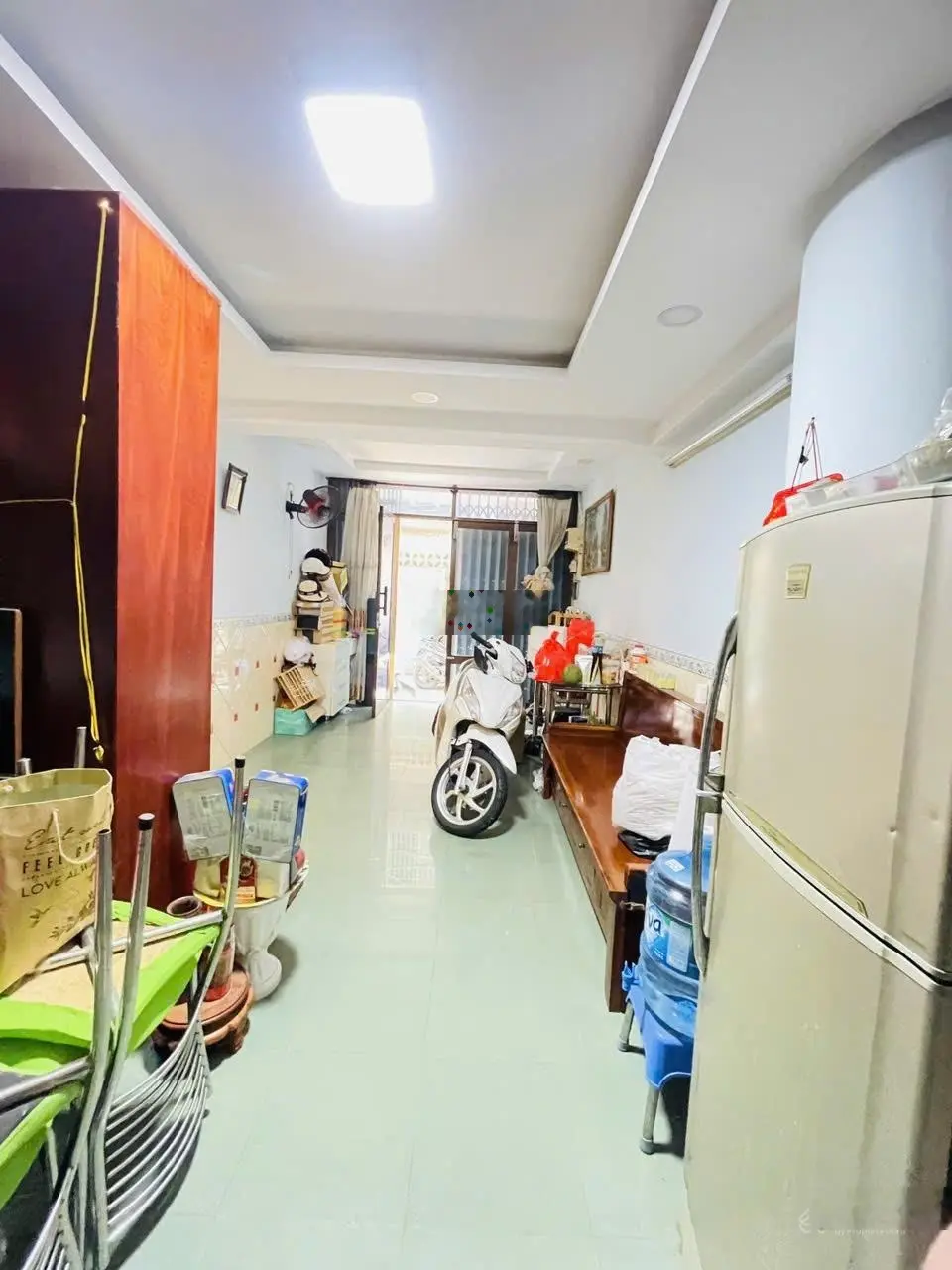 An dương vương quận 5, dt 30m2 4 tầng btct 3pn mới ở ngay.