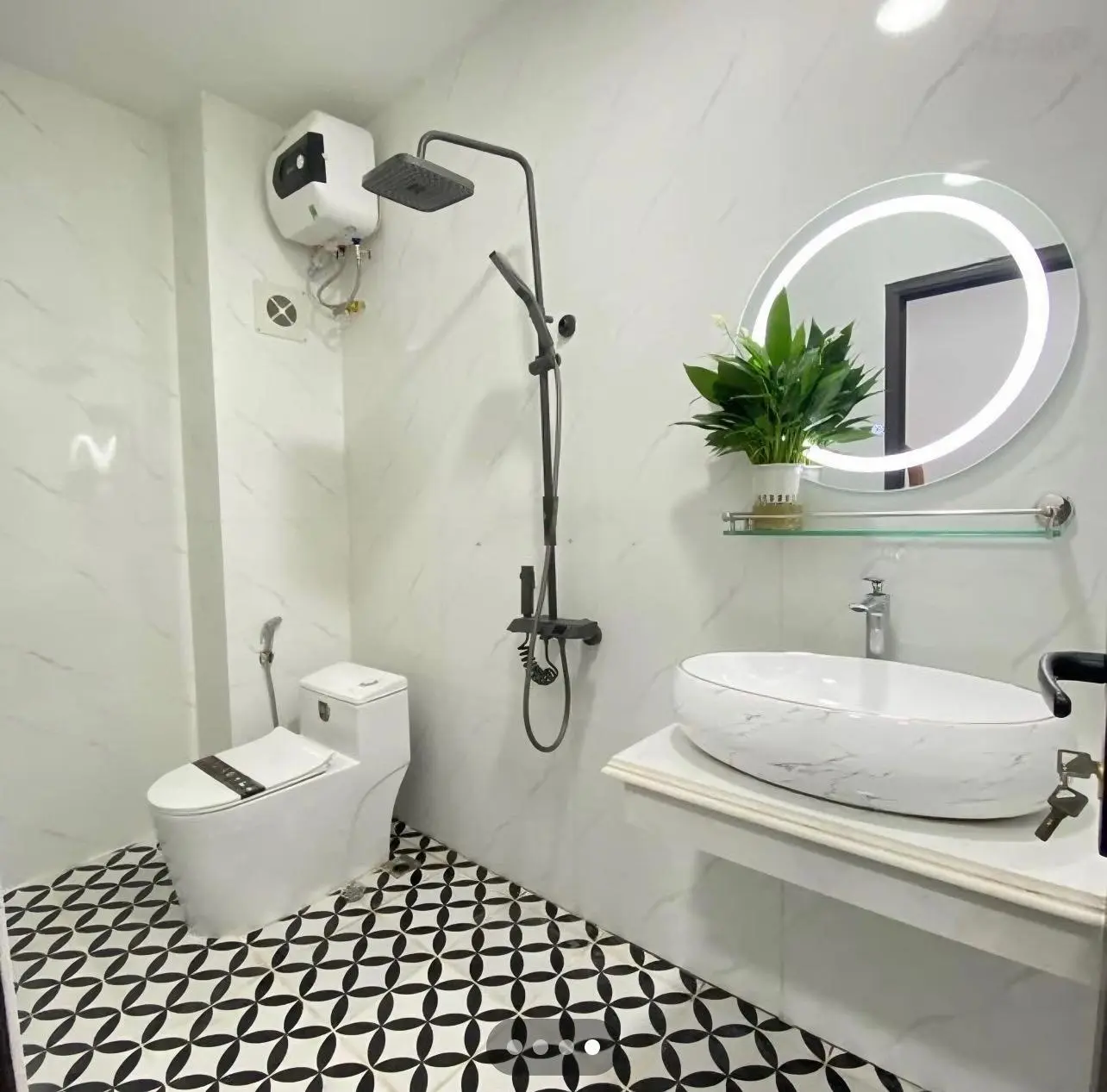 Nhà ngõ quỳnh - ngõ thông - kinh doanh - gần ô tô tránh - 40m2 - nhỉnh 6 tỷ
