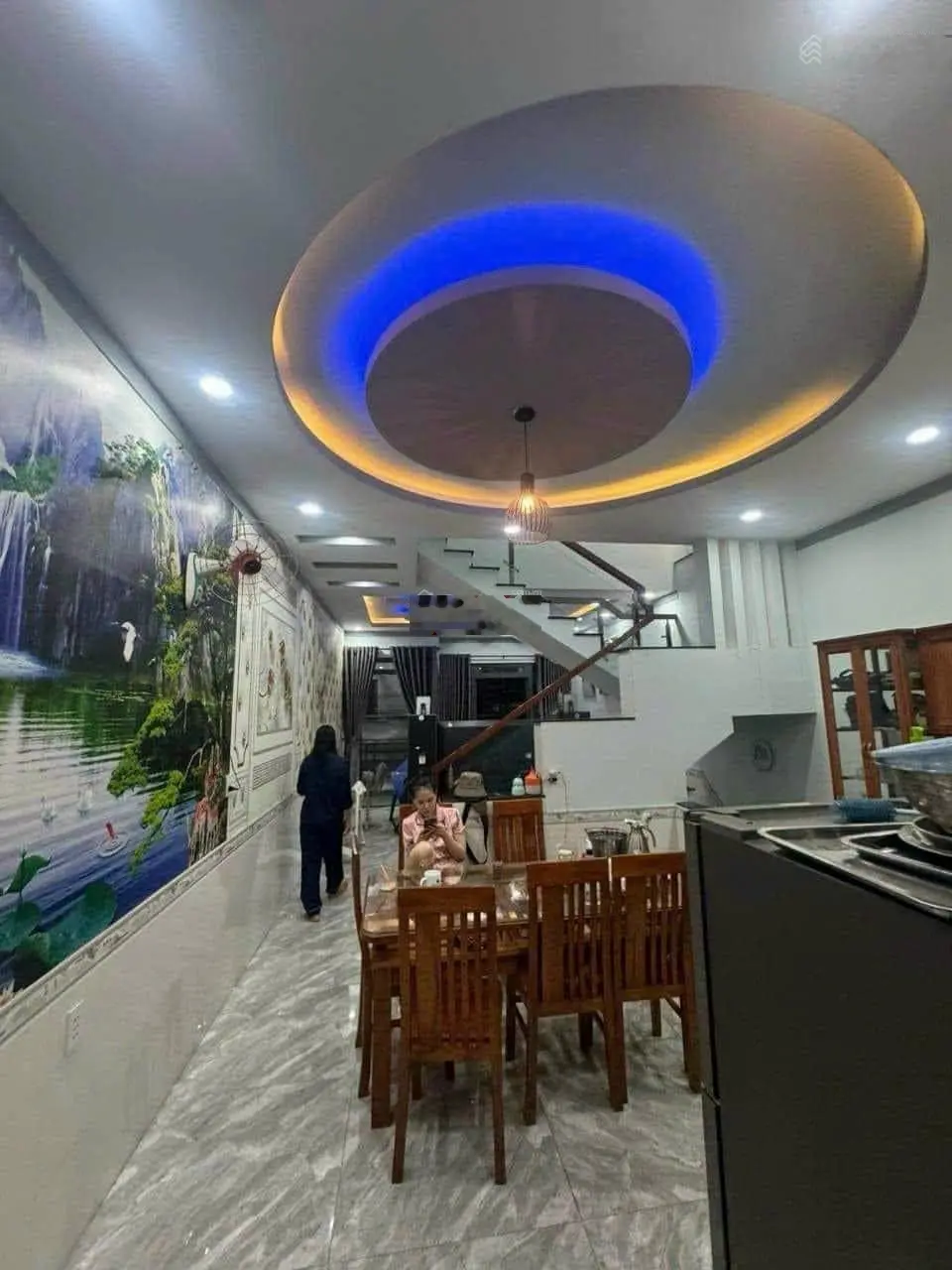 Bán Gấp Nhà Bình Chánh 1,5t/80m2.3pn.SHR.MTĐ 6m.Đang cho thuê 8tr/tháng
