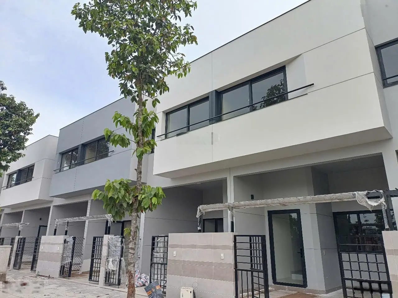 Nhà phố Cát Tường J-Home, thanh toán 990 triệu nhận nhà ngay, Vietcombank cho vay 30 năm 0348028785