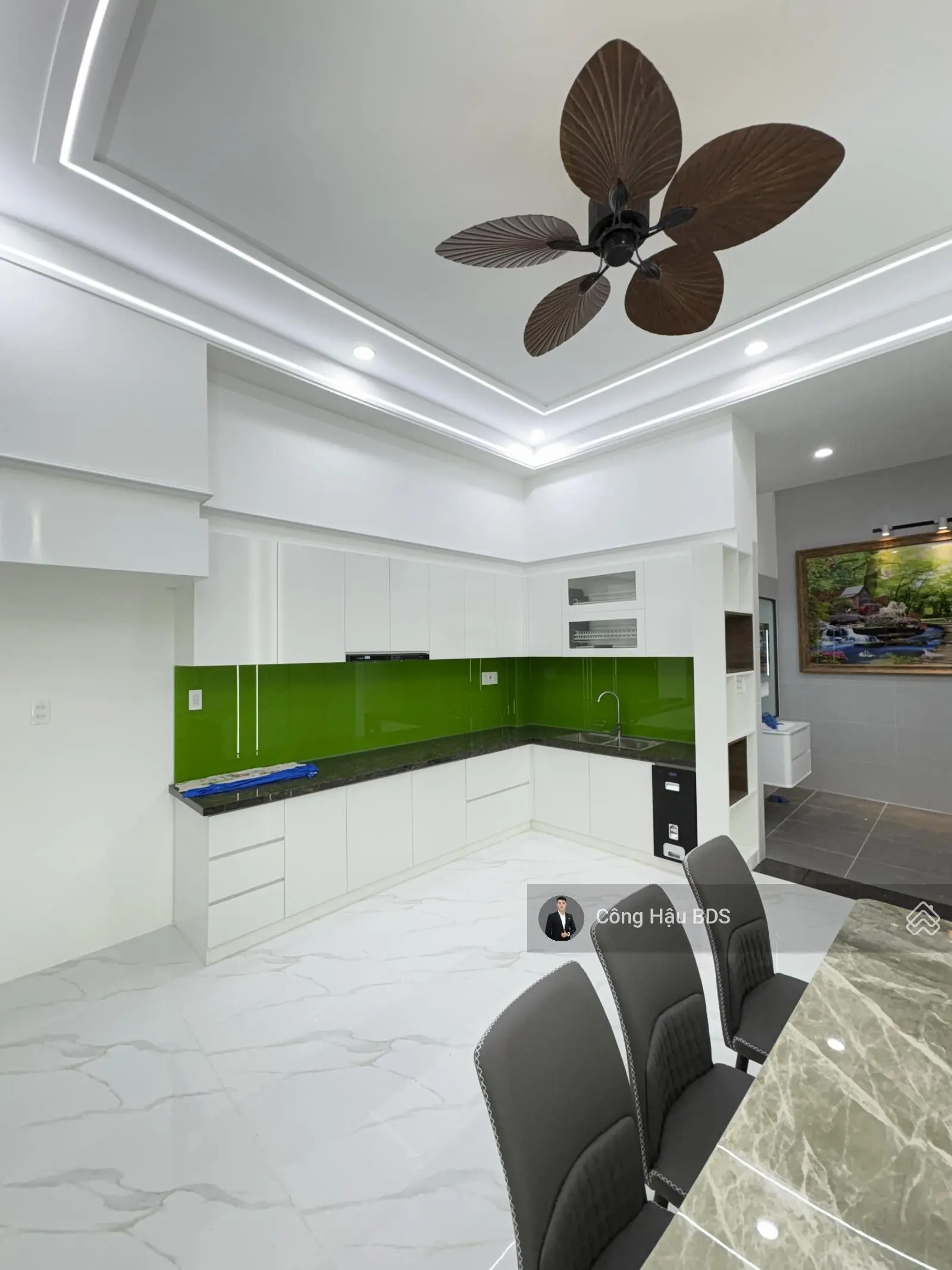 Nhà Vừa Hoàn Thiện- Chuẩn Luxury. Trệt- 2 Lầu. 5 PN- 5WC. DT: 146M2. KDC Cao Cấp. Giá: 6 Tỷ TL