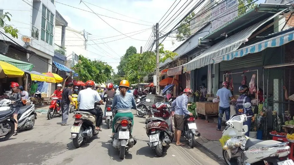 Bán nhà mặt tiền chợ Tân Quy, Quận 7, gần 200m2, gộp 3 sổ, kinh doanh đa ngành nghề, sát Lotte Mart