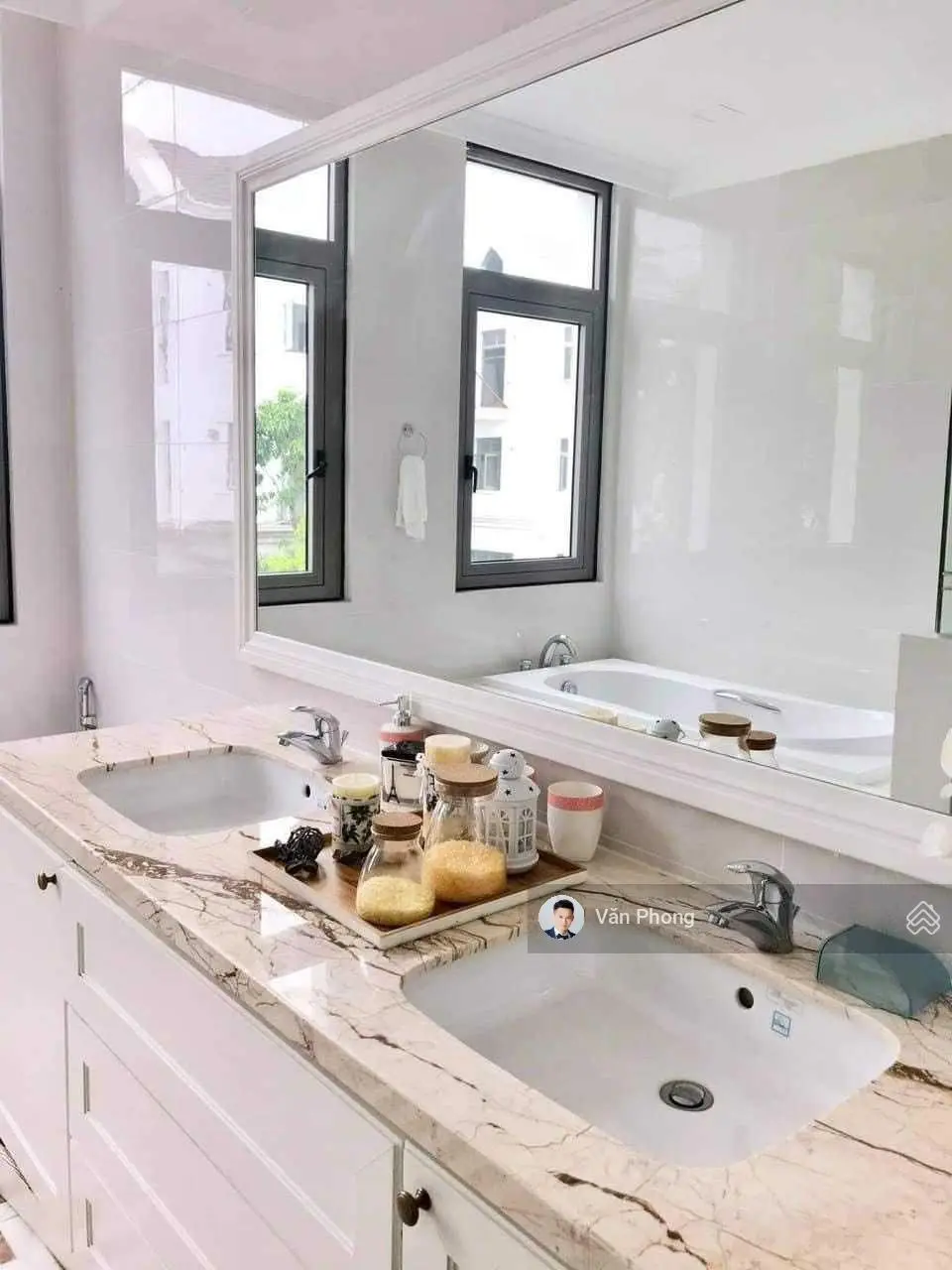 Cần bán biệt thự song lập Vinhomes Harmony Diện tích 186m - 230tr/m2