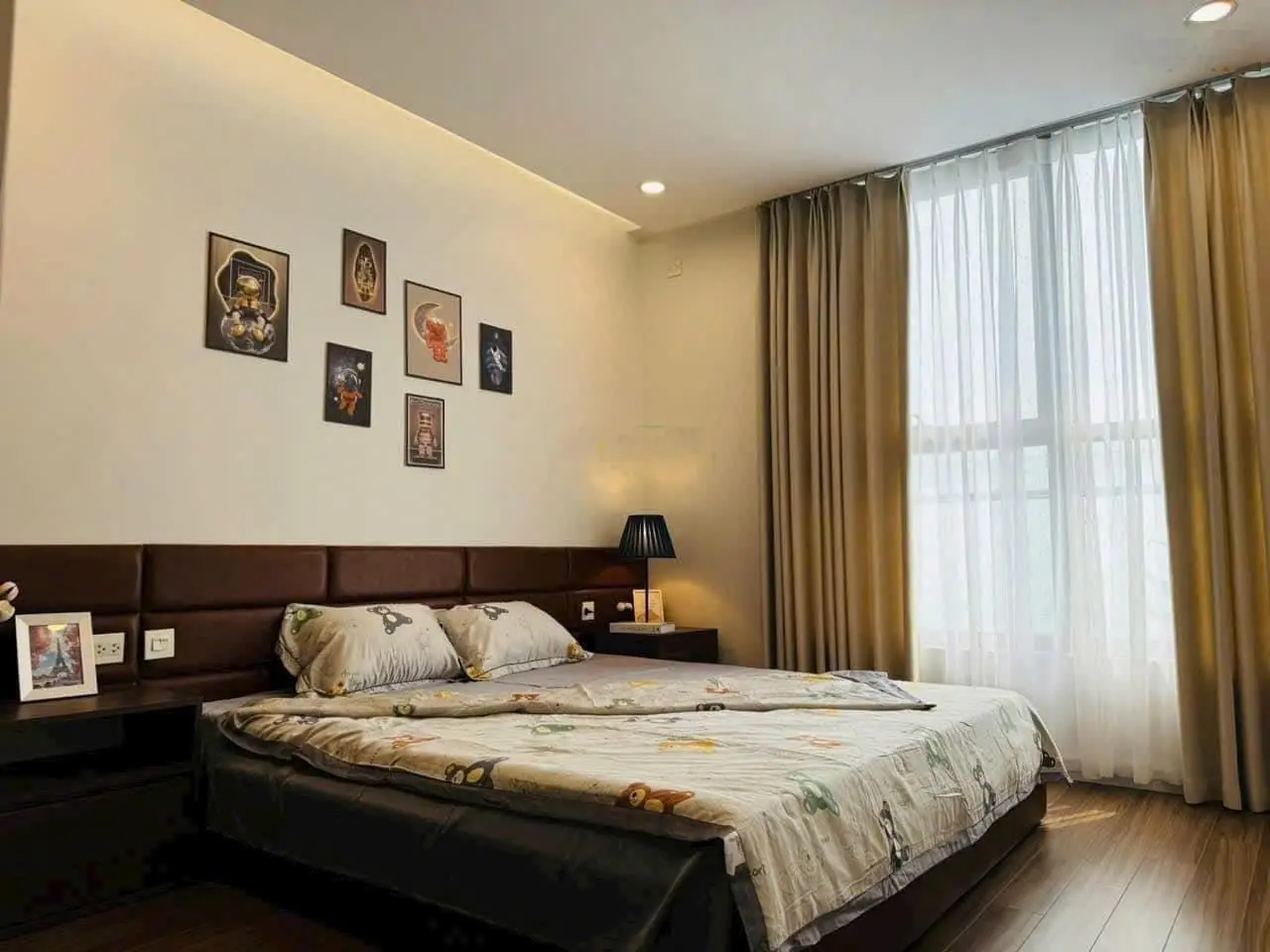 Bán căn 3pn 2vs 116m2 tại Diamond Flower Hoàng Đạo Thúy tầng cao trục 09 full NT sổ đỏ, giá 9,86 tỷ