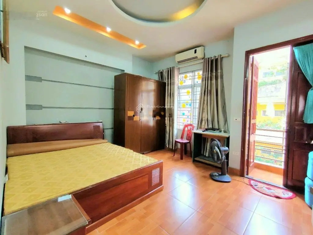 GẦN HÀO NAM - TRUNG TÂM ĐỐNG ĐA - GIÁ ĐẦU TƯ DT 58m 6 tầng Mặt tiền 4.6m Giá 8tỷ 6