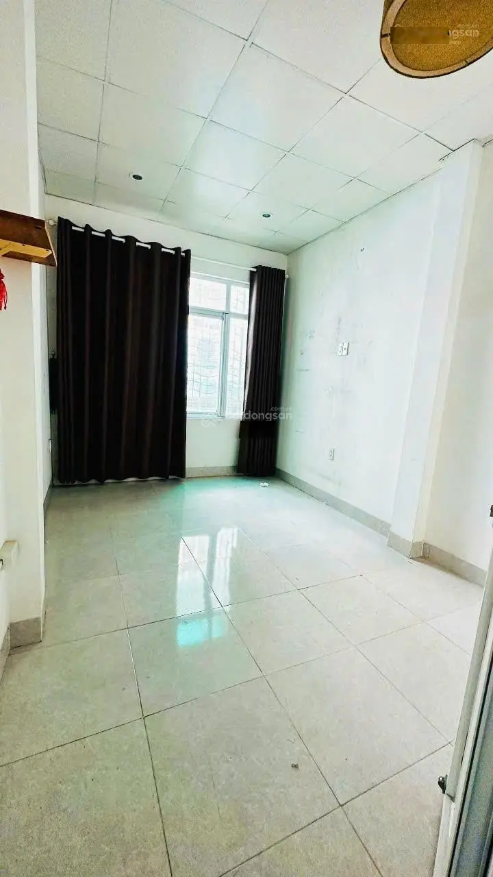 Nhà 2 tầng mặt tiền Trần Văn Ơn, TTTP Nha Trang - cách biển Trần Phú: 450m, giá: 7,2 tỷ