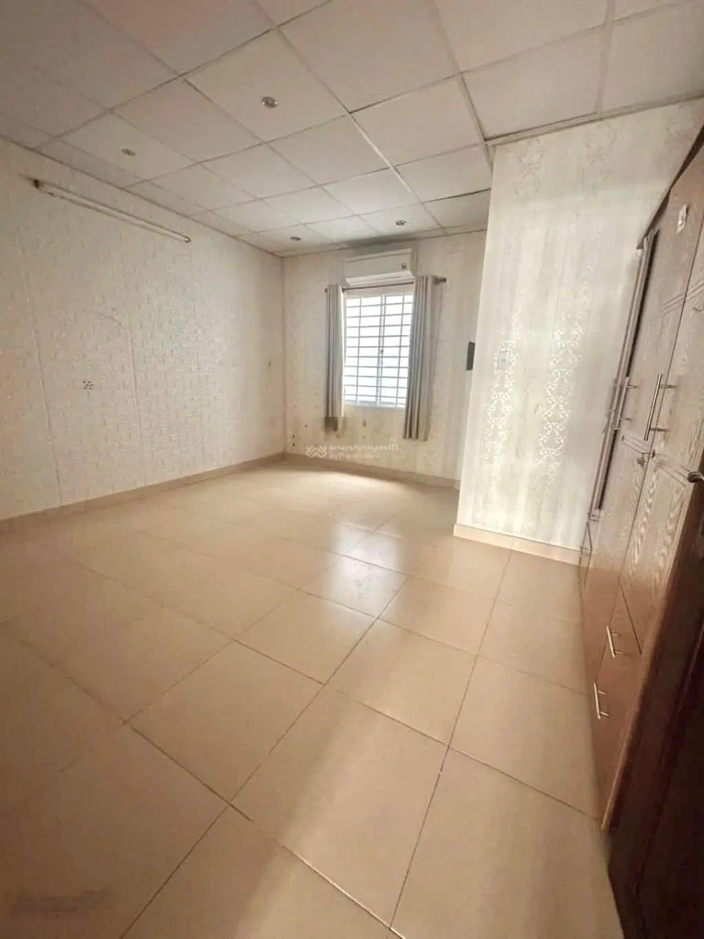 Mặt tiền KD KDC An Lạc, Bình Tân, 3 tầng, 72m2, ngang lớn 4.5m, đường 10m có lề, giữ tiền đỉnh