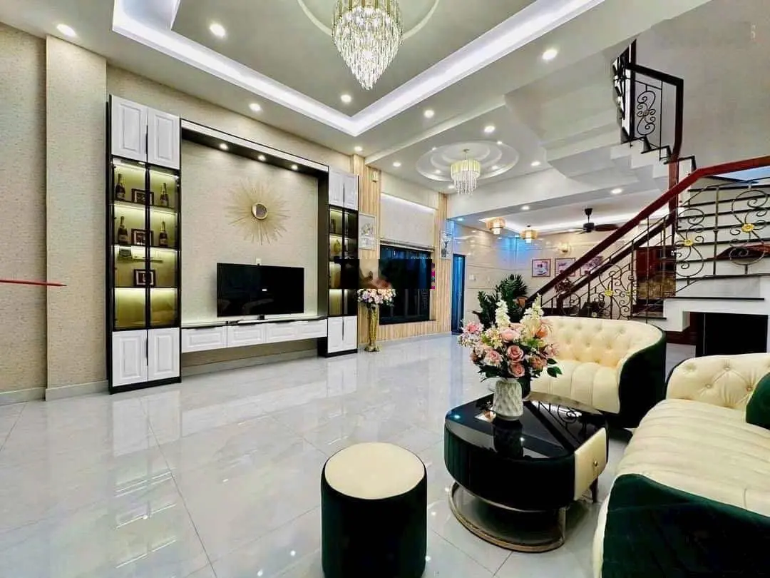 Siêu phẩm Gò Vấp, đ. Nguyễn Văn Lượng P17, DT 69,1m2, sổ riêng, nhà 4 PN, 0896 465 ***
