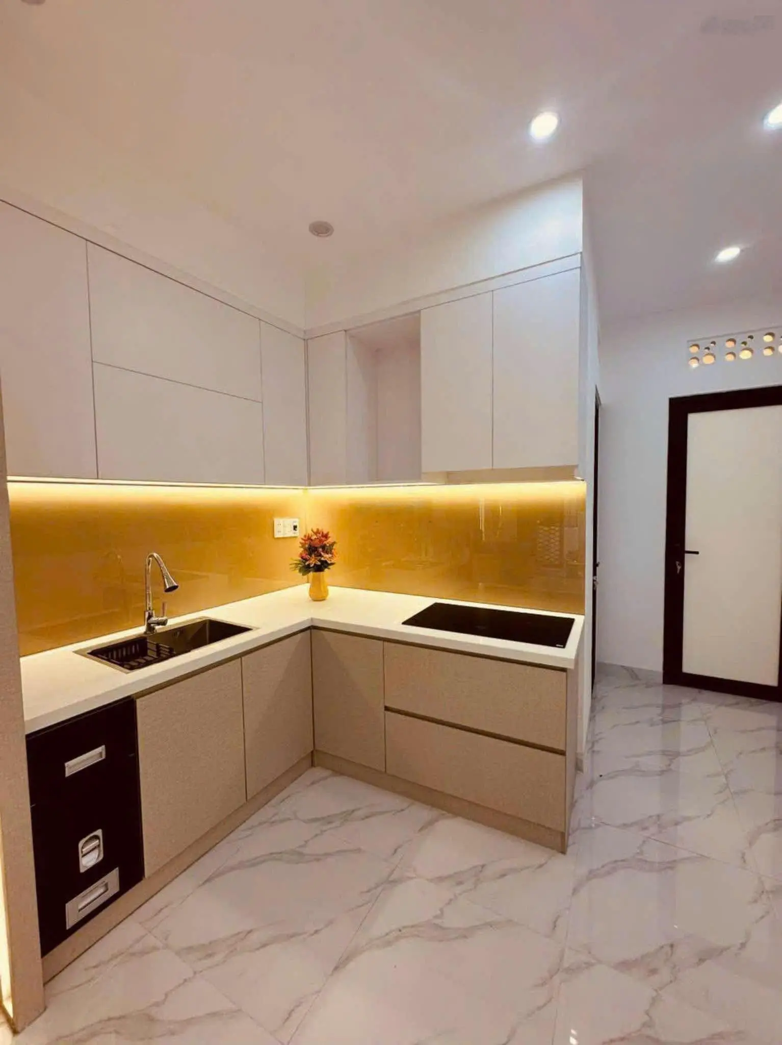 Chính chủ bán nhà đẹp kiệt 338 Hoàng Diệu, phường Bình Hiên, Quận Hải Châu