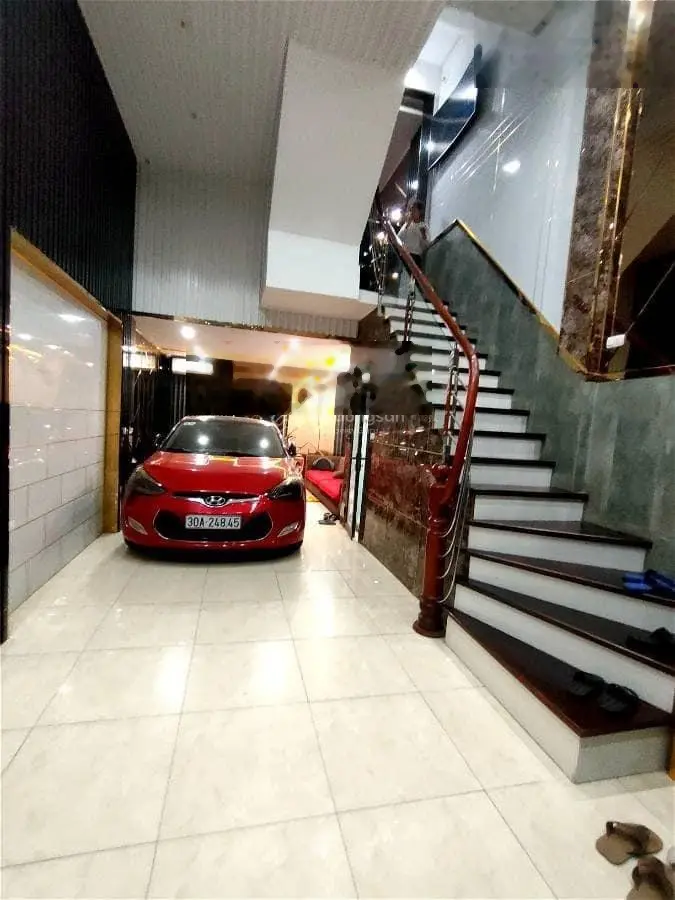 Siêu phẩm NGUYỄN CHÍ THANH- BA ĐÌNH- HÀ NỘI, DT: 40m2 x 6 Tầng- MT: 4,1m / Giá : 17 Tỷ
