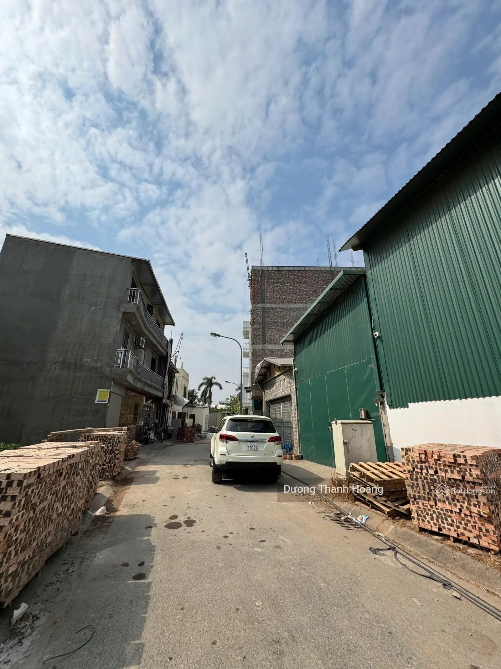 Nhà Long Biên 6 tầng thang máy, vỉa hè, ô tô tránh, giá hơn 7 tỷ