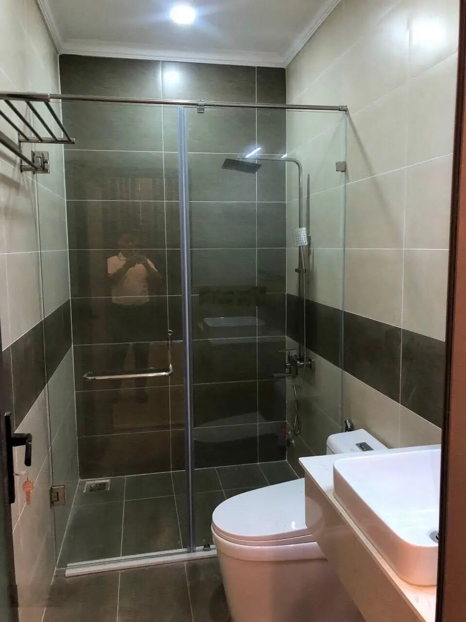Cần vốn làm ăn bán nhà Hoàng Trọng Mậu, Tân Hưng, Quận 7. Giá 2 tỷ 150 - bớt lộc. LH 090443015