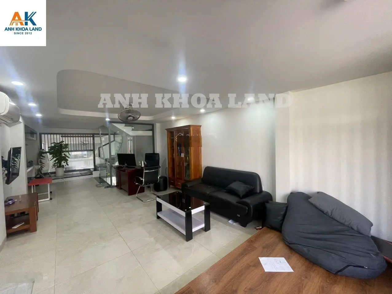 Đỗ Xuân Hợp nhà 3 tầng vô ở được đối diện trường học khu dân trí cao thiết kế hiện đại đường 7m
