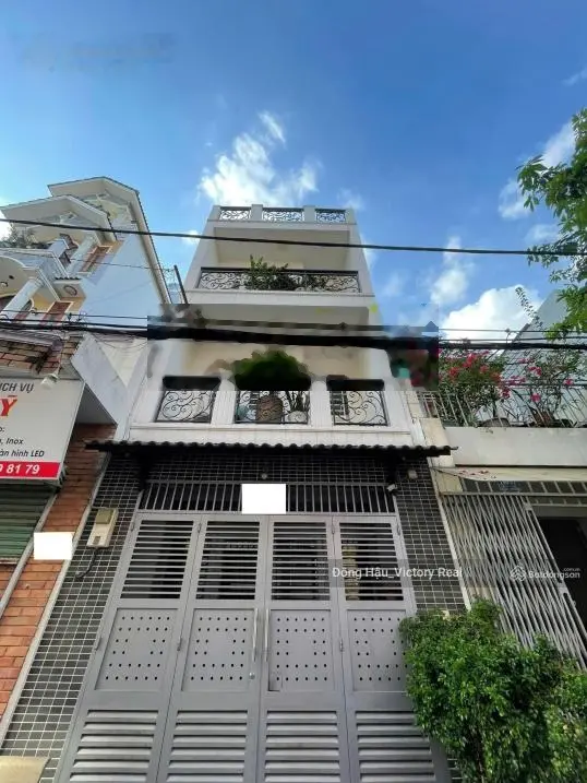 Bán nhà 3 tầng đường Ni Sư Huỳnh Liên, P. 10, Tân Bình bên khu Bàu Cát 3PN, giá 5,8 tỷ