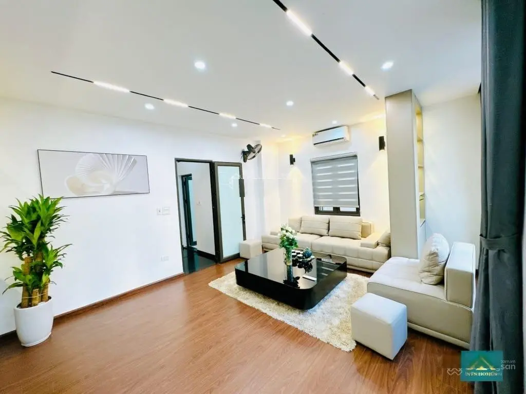 Bán nhà Tôn Đức Thắng - Đống Đa, kinh doanh, ô tô tránh, DT 54m2 x 4 tầng, MT 4,5m ngõ thông ở ngay
