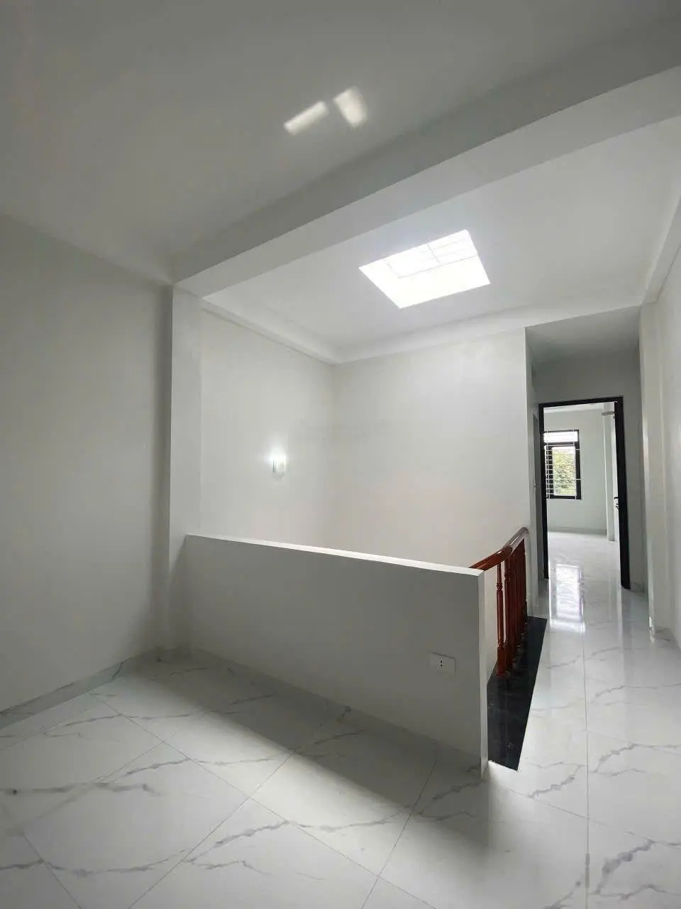 Bán nhà 50m2x3T 10 phút ra Penika Tố Hữu.