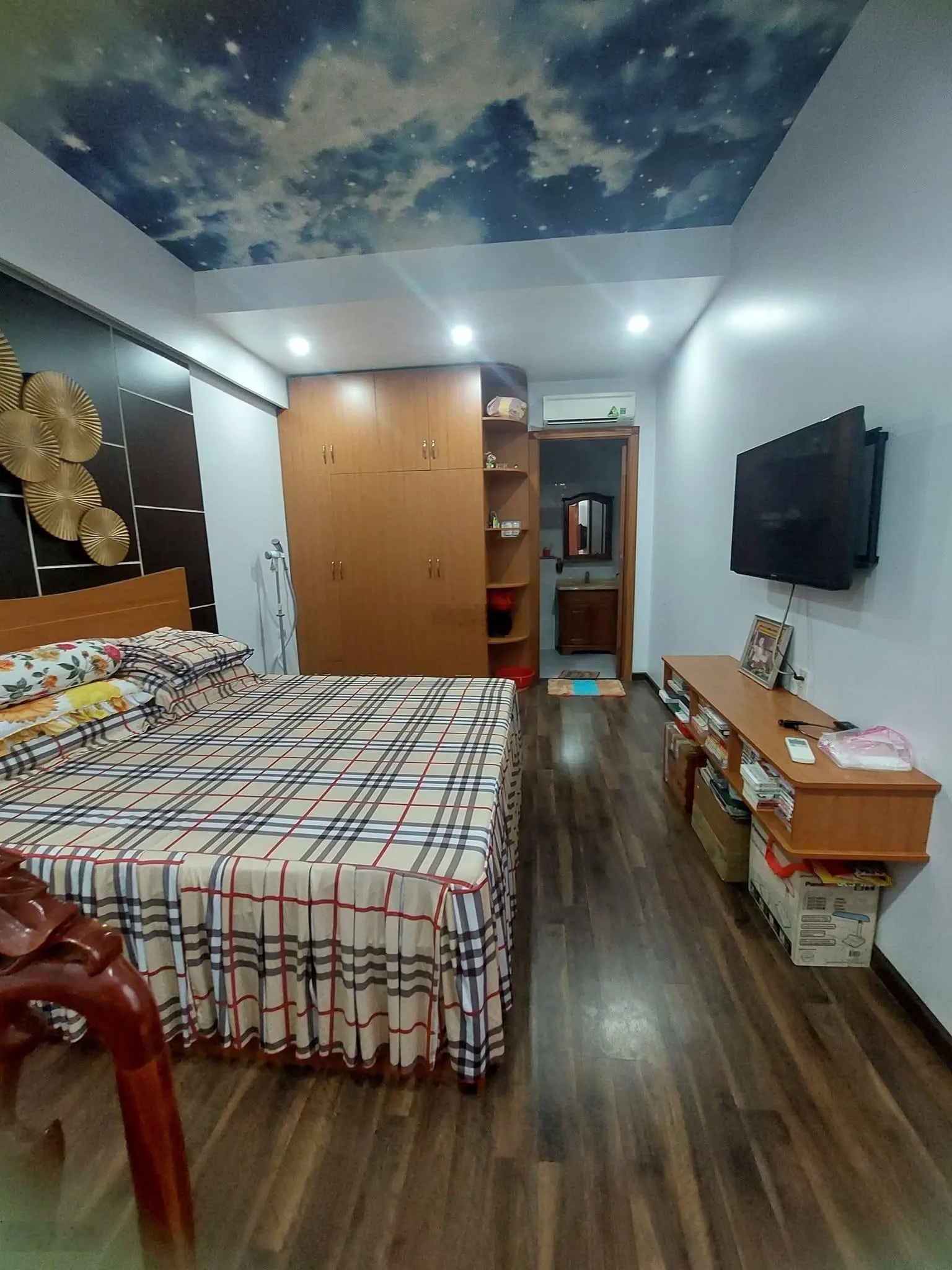 Bán biệt thự 182m2, 4 tầng, hẻm xe hơi đường ông ích khiêm - quận 11. 25.5 tỷ