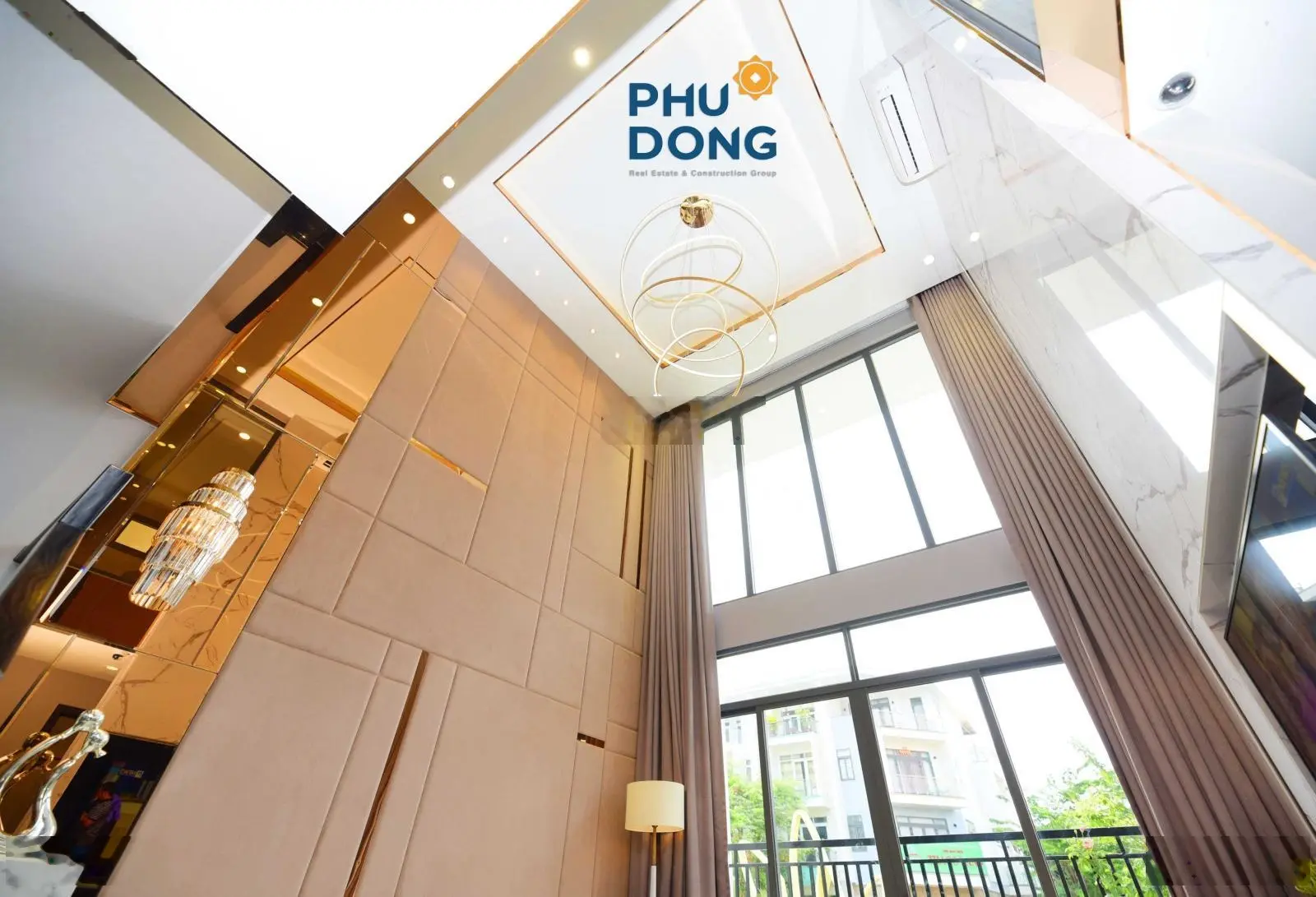 Căn Penthouse, dt 104m2, thiết kế thông tầng, ck 15%, mua trực tiếp CĐT