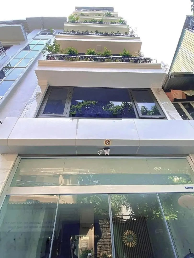 Phố Trần Duy Hưng - diện tích 35m2x6 tầng - cách phố 15m-full nội thất-ngõ rộng thoáng-giá 8.3 tỷ