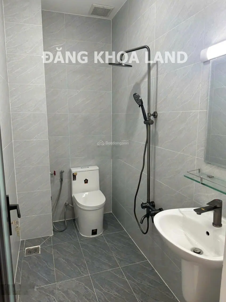 Nhà MT kinh doanh P. Tam Bình - Ngay Vành Đai 2 - 1T3L gồm 5PN 6WC + ST - DT 86,6m2