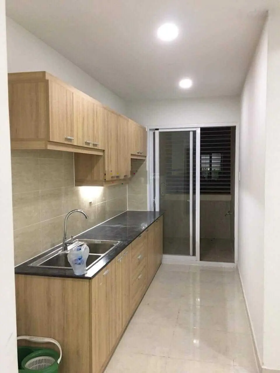 Bán căn hộ Khuông Việt ,quận Tân Phú, kế bên Đầm Sen, 74m2 2PN-2WC, nhà trống mới, LH: 0372 972 ***