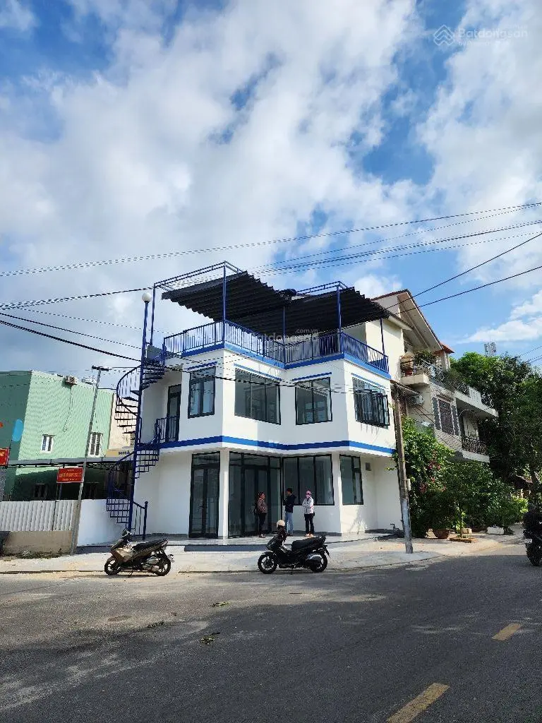 Chỉ 6.9 tỷ lô góc Phan Bá Phiến - Nam An 2, ngay đường Hoàng Sa cách biển 100m, DT 63m2 mặt tiền 7m