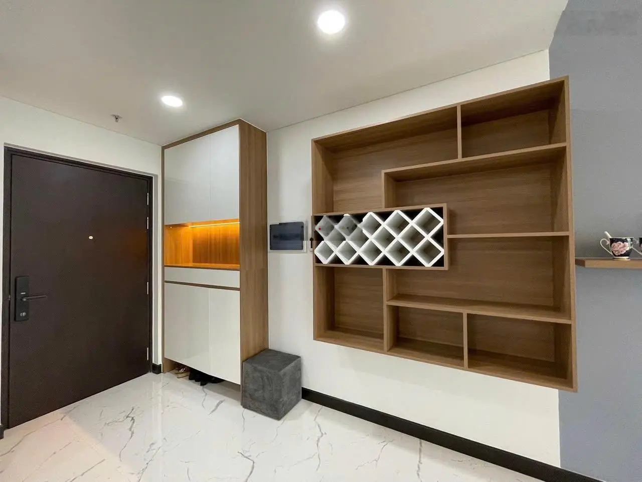 Bán căn hộ 2 phòng ngủ Empire City 13 tỷ bao thuế phí, đầy đủ nội thất 93m2