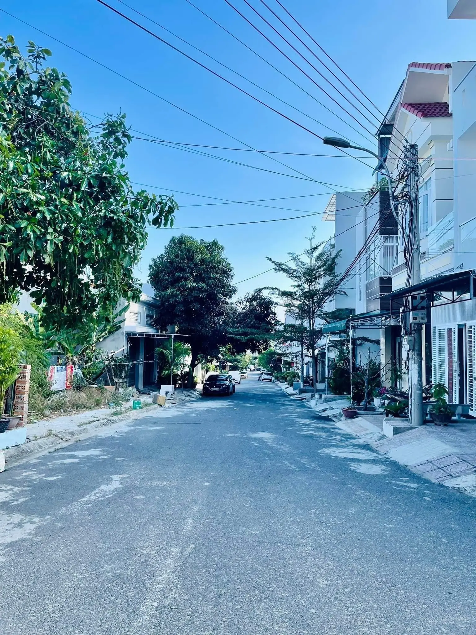 Lô đất 3 mặt tiền đẹp đường rộng 16m Vĩnh Hoà gần biển - Diện tích: 59,94m2 (ngang 8,6m)