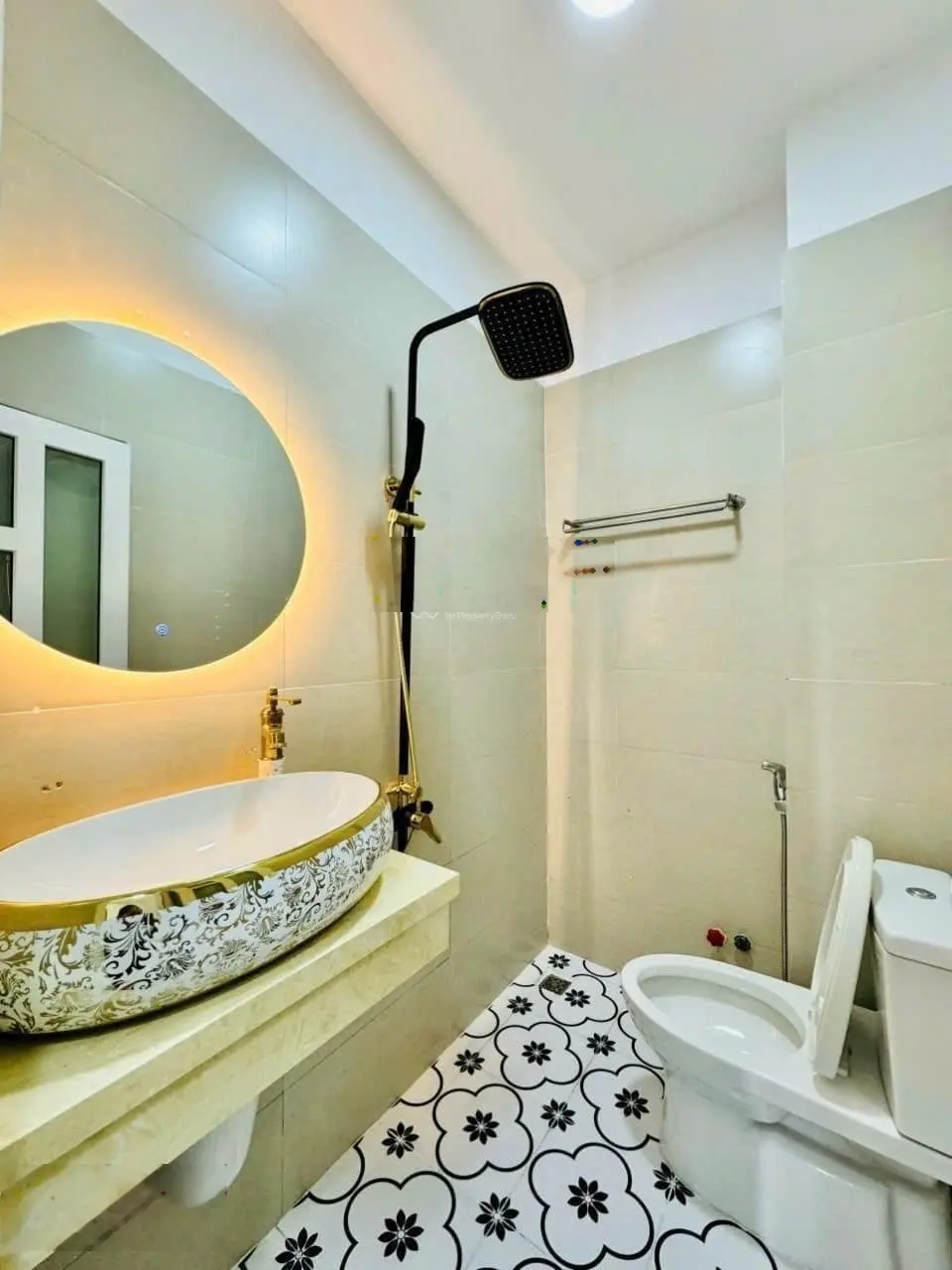 Gần BV Thống Nhất, nhà 1T2L hẻm 6m Lê Bình, P4, Q.Tân Bình giá 3tỷ550 sổ chính chủ, 63m2(4,5m*14m)