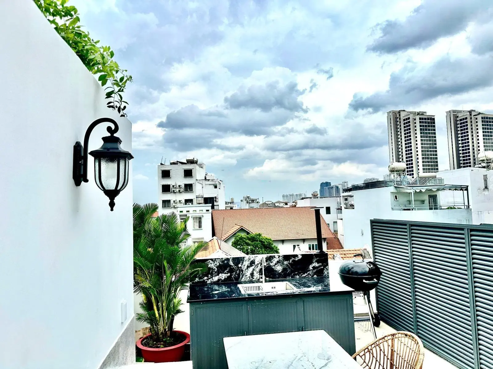 Bán nhà đẹp mới xây 4 tầng Quận 2 Thảo Điền yên tĩnh nghỉ dưỡng