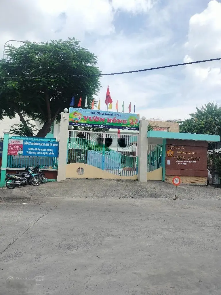 Bán nhà đẹp 80m2 - 5 tầng - đường xe hơi ngủ nhà thoải mái, đường Dương Bá Trạc, quận 8