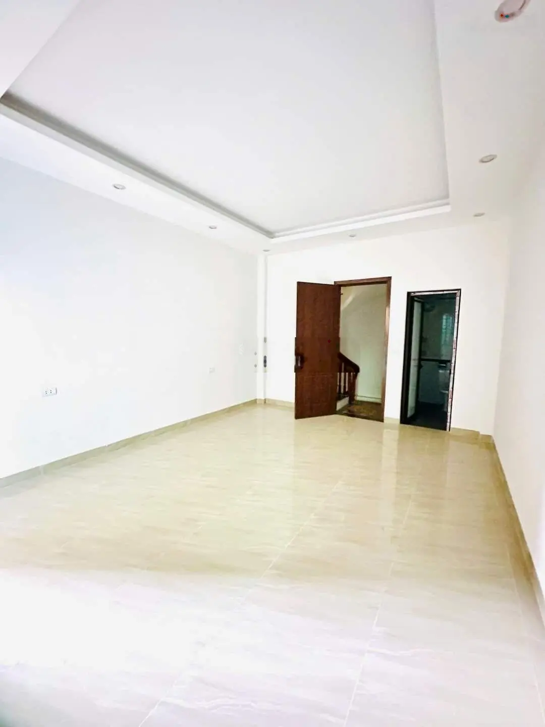 Bán Gấp nhà siêu hiếm Trần Quốc Vượng 36m2 x 5 tầng xây mới đẹp long lanh khu vip hiếm nhà bán