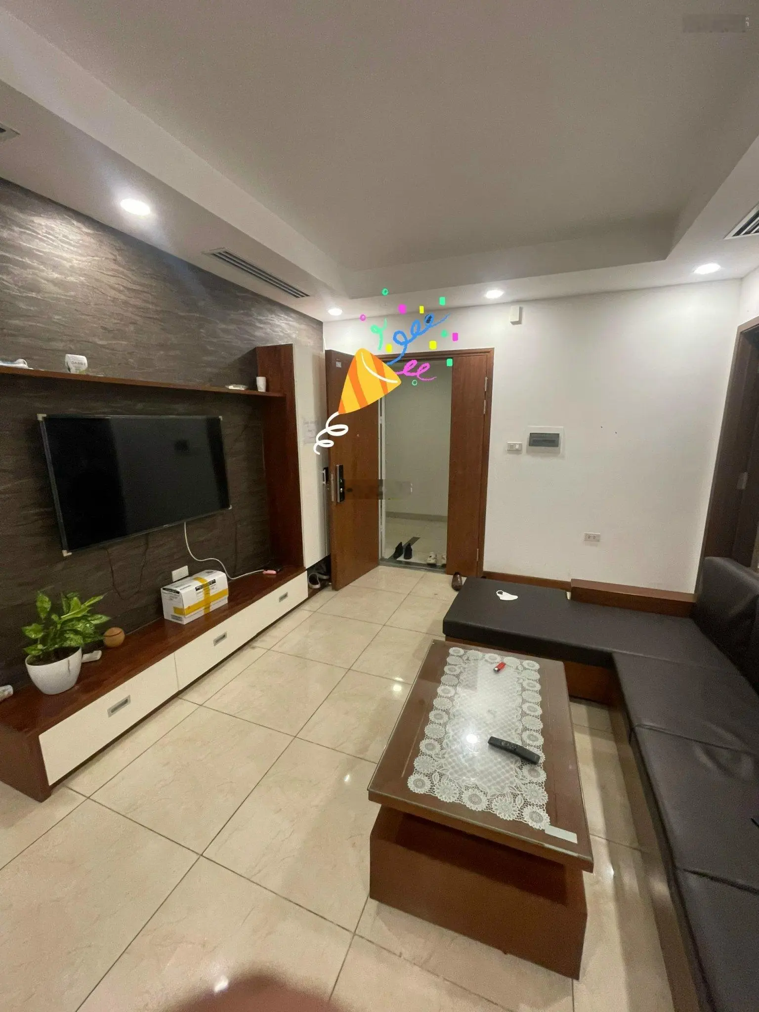 Giá thật! 2PN, 2WC căn Hoa Hậu, BC Đông Nam, full NT cao cấp chỉ 6 tỷ. LH: 0343 202 ***