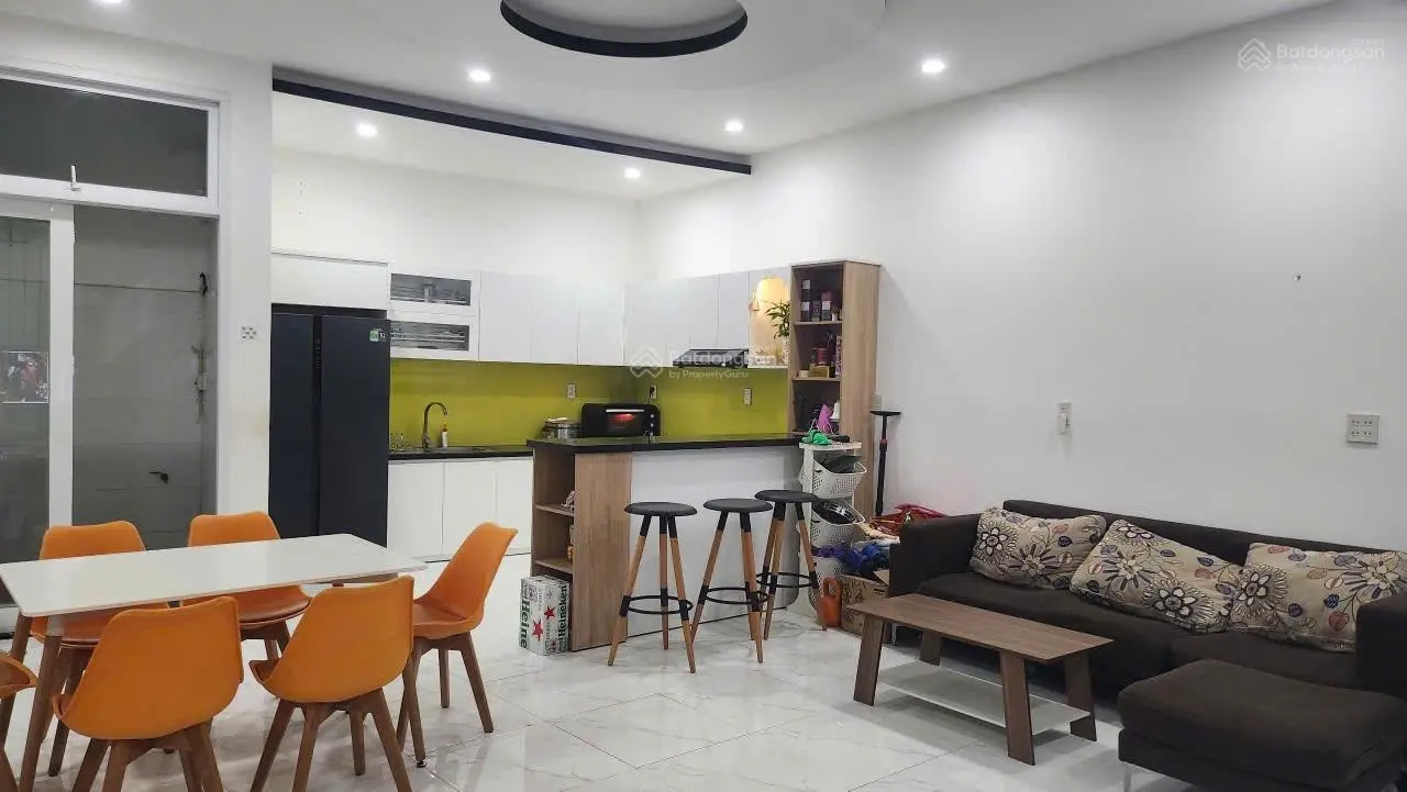 Nhà đẹp đã hoàn công ngay trung tâm thị trấn Diên Khánh 209m2 - Thổ cư - Ngang 10m, đường ôtô