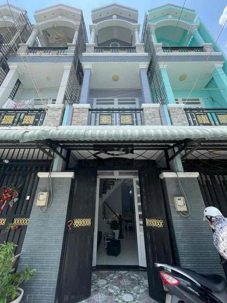 Kẹt Tiền Bán Liền Nhà Bình Thới,Q.11 1tỷ680 55m2 3PN
