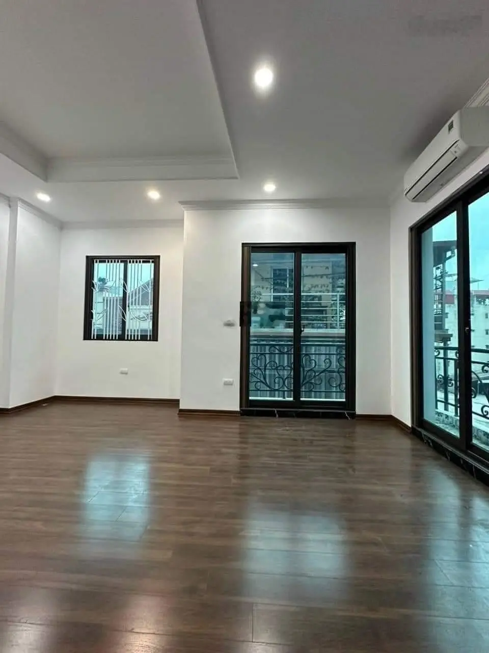 Bán nhà phân lô Trần Phú, Mỗ Lao 45m2x6t, full nội thất, ô tô đỗ, thang máy cực đẹp giá 8.7 tỷ