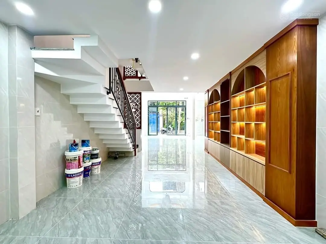 Nhà 67m2 đất xây 4,5 tấm hẻm 8m đường Hương lộ 2 BTĐ A Bình tân. Giá 6 tỷ 850 TL