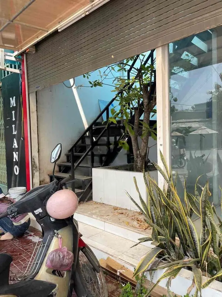 Nền giá rẻ tặng căn nhà đường số 2 chợ Phong Điền