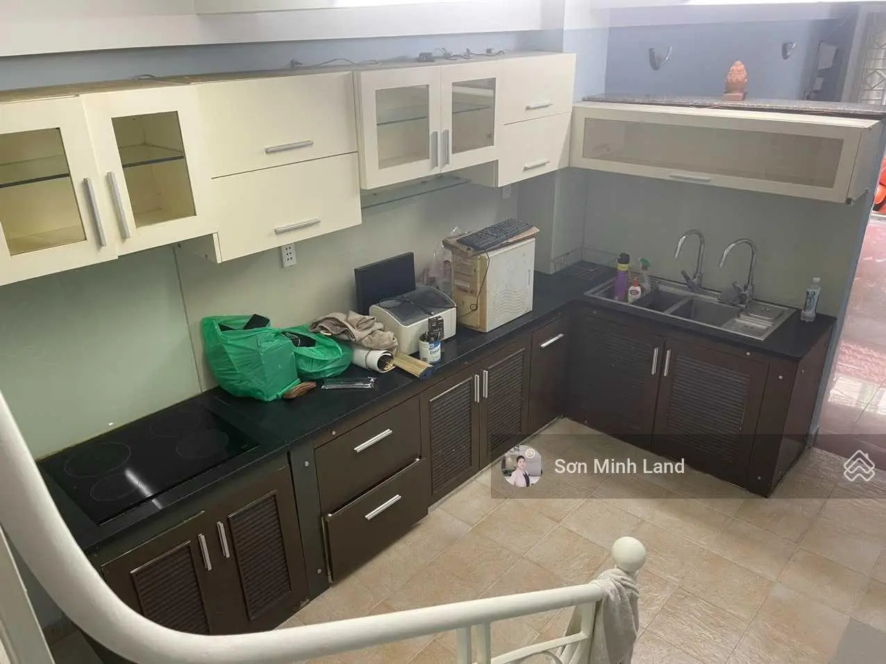Bán nhà phố 3m2x10m DTXD 1 trệt, 1 lửng, 3 lầu tại Cách Mạng Tháng Tám, Q. Tân Bình. Giá bán 10 tỷ