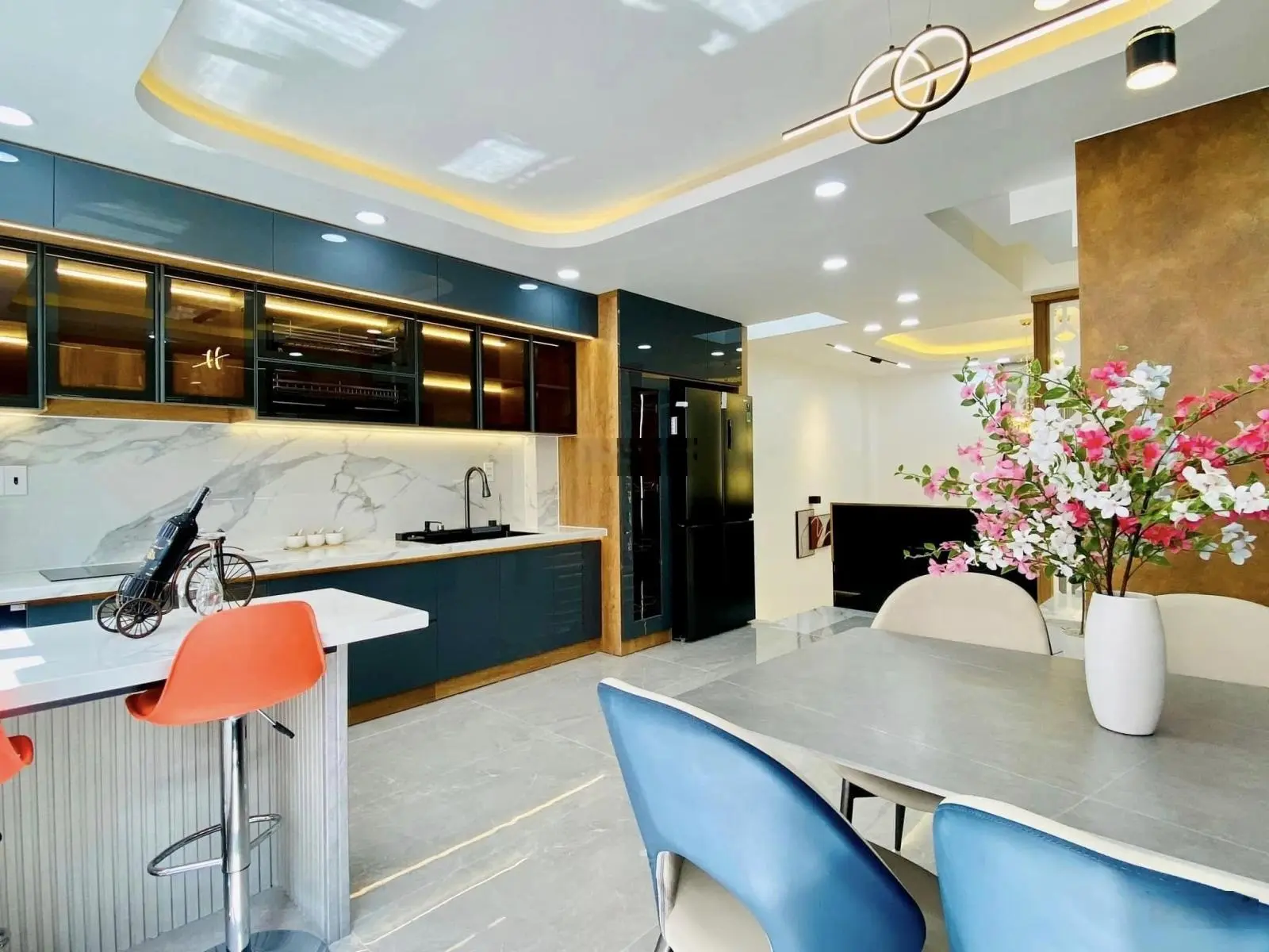 Giá tốt chưa từng có 60m2 Lê Văn Sỹ, P. 1 Tân Bình Giá 2 tỷ 320 gần CV Hoàng văn Thụ. Sang tên ngay