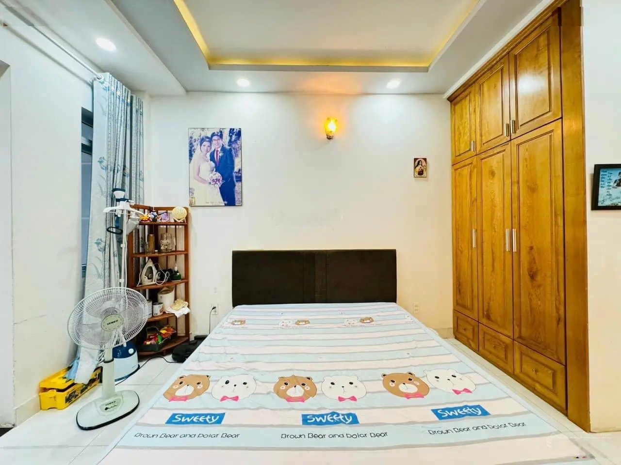 Bán nhà đúc 3.5 tấm hẻm 854/40/3F Thống Nhất P15 hxh 5m 4pn 4wc nhà mới đẹp