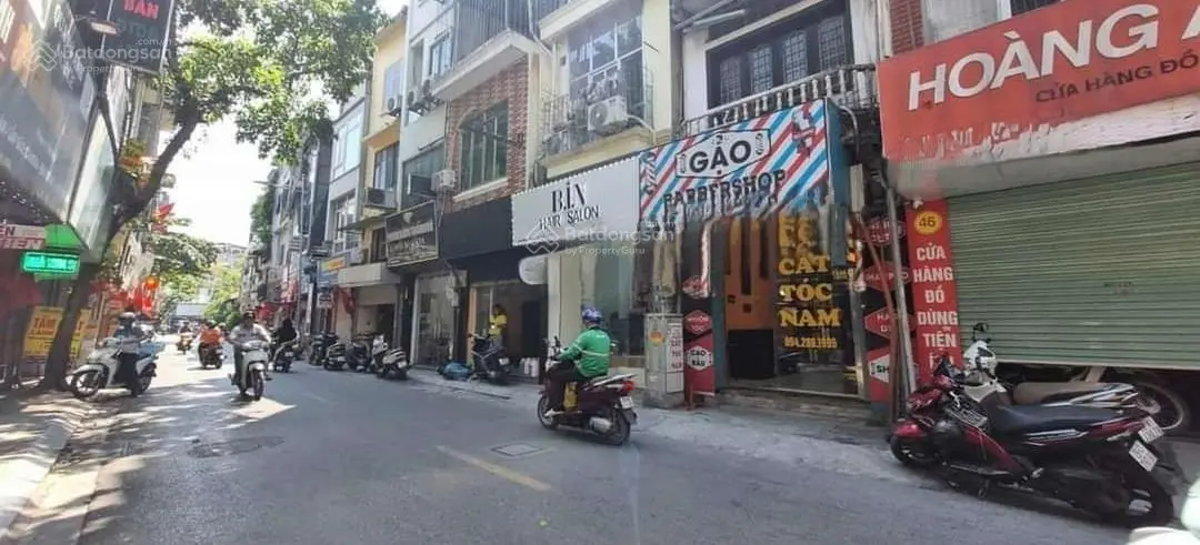 Siêu hiếm. Nhà mặt phố Hạ Đình, Thanh Xuân. Dt26m x 3 tầng giá 4.8 tỷ. Kinh doanh đỉnh, ô tô tránh.