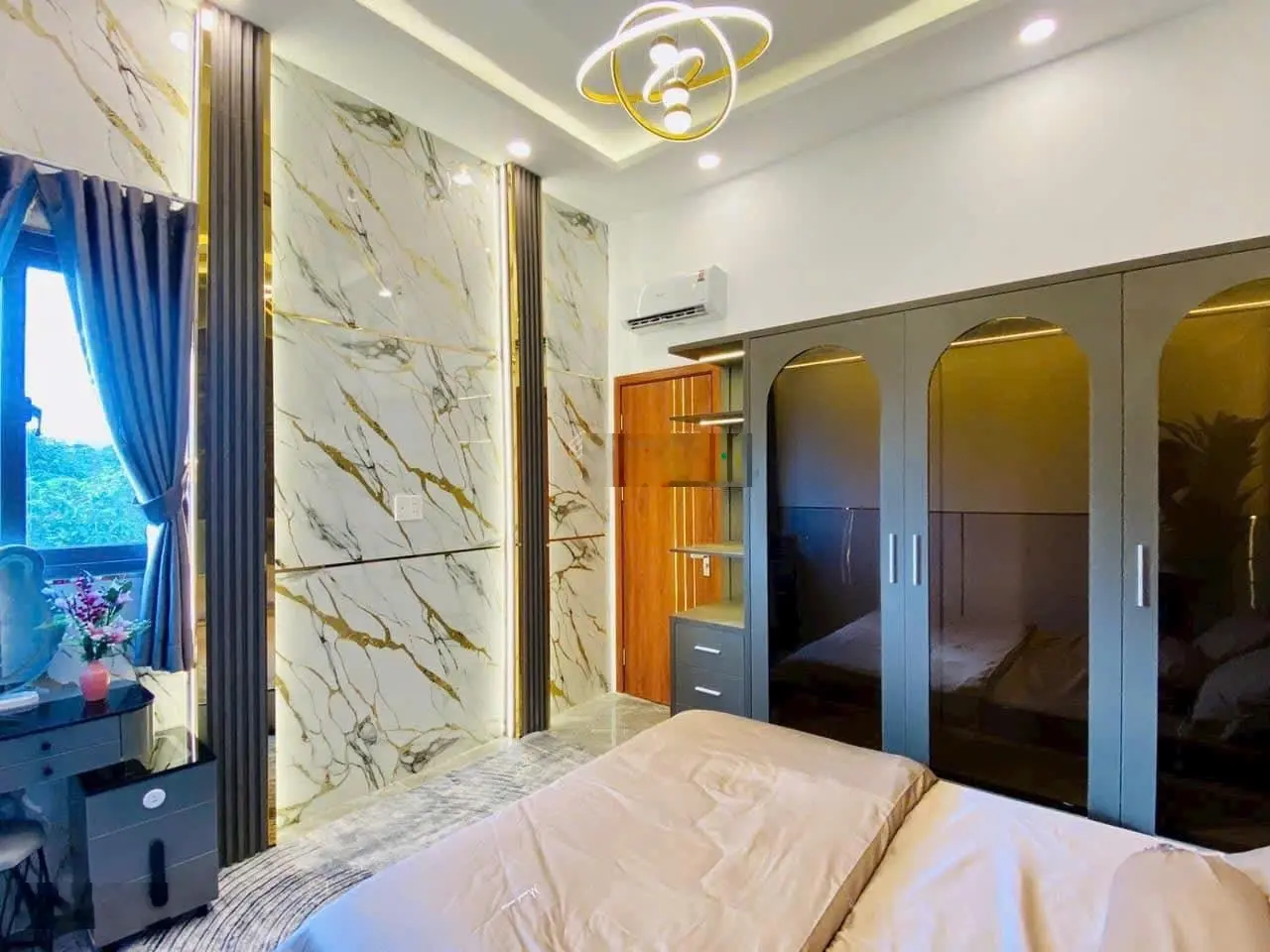 Chủ kẹt tiền cần bán nhà Nguyễn Tri Phương Quận 10. Giá 4tỷ2, Diện tích 47,6m2