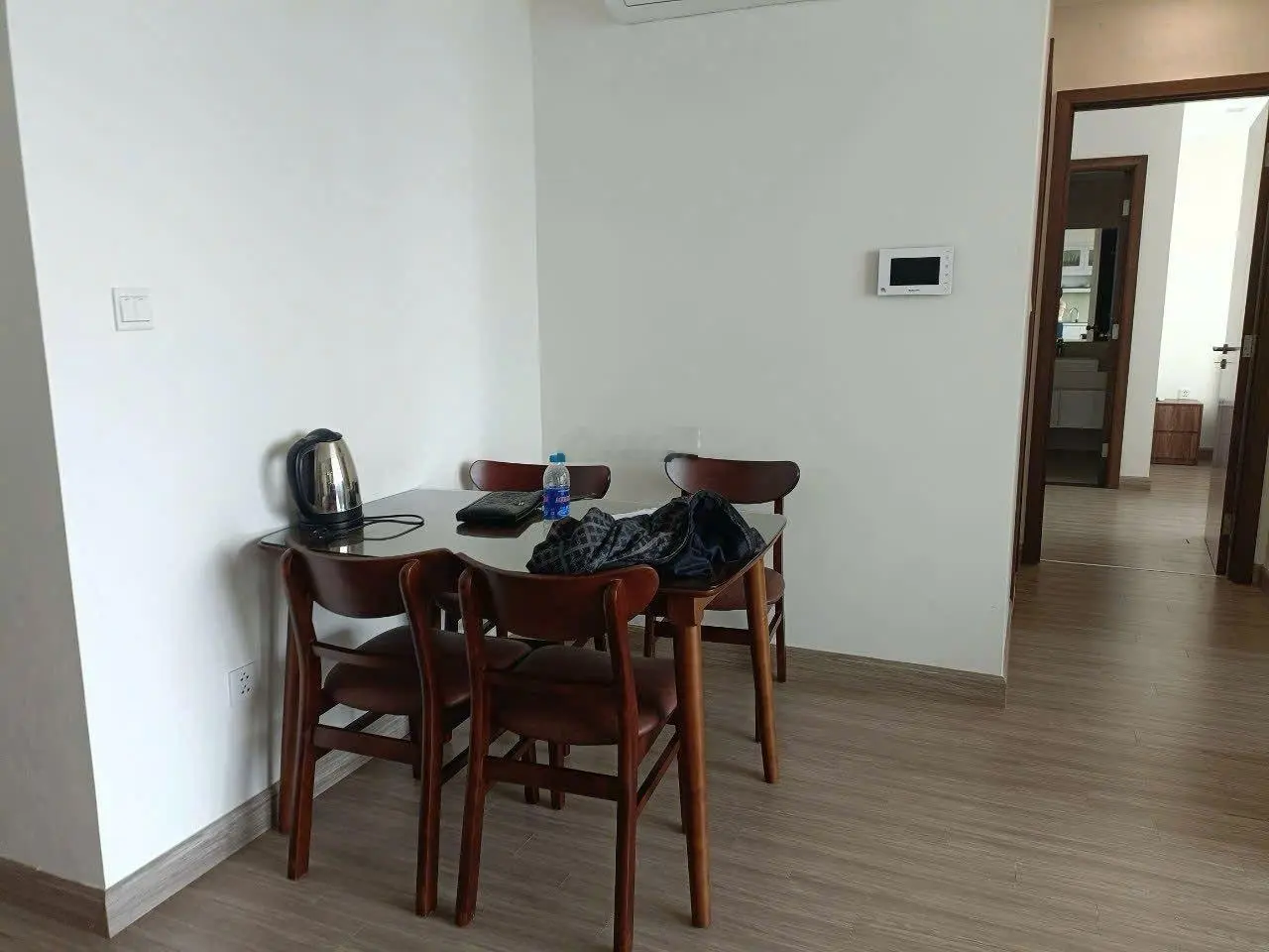 Bán căn hộ chung cư Vinhomes bắc ninh 2 ngủ 2 vệ sinh full nội thất