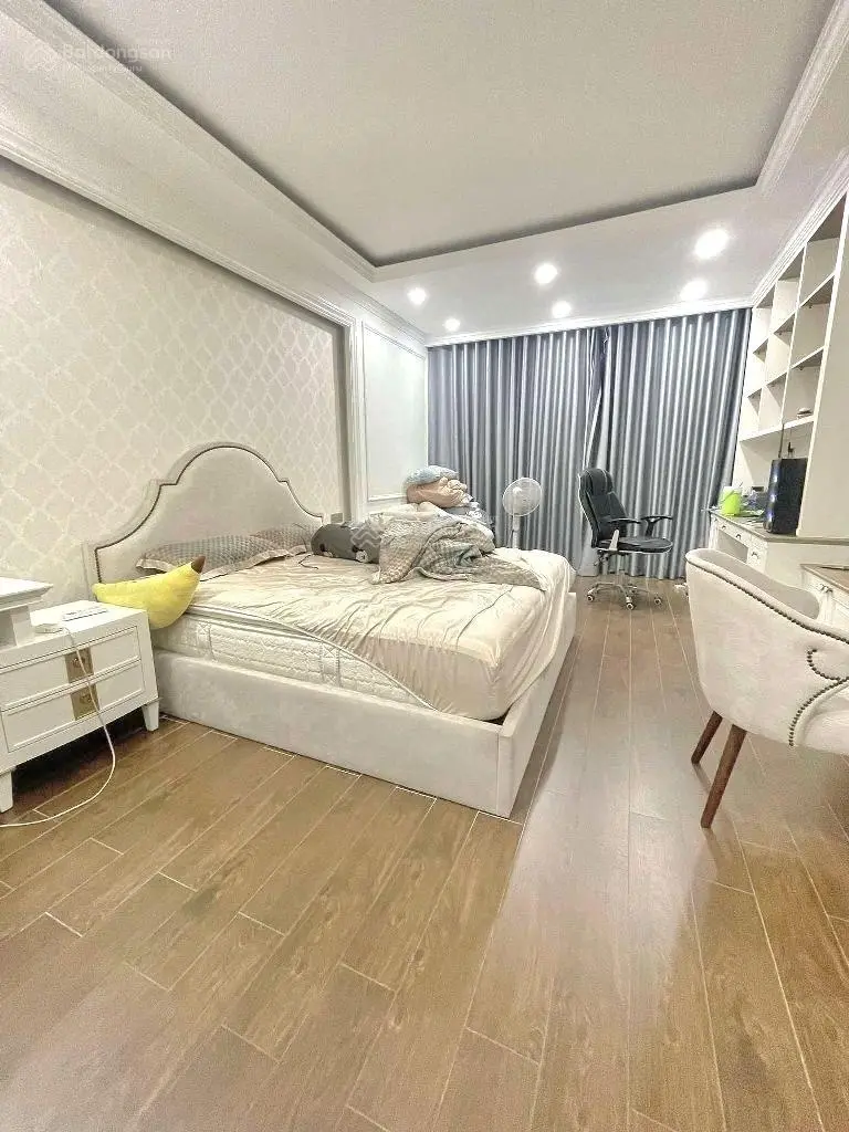 Bán nhà 4 tầng mới đẹp, tặng nội thất xịn sò, ngay Tân Hoà Đông giáp Quận 6, hơn 7 tỷ thương lượng