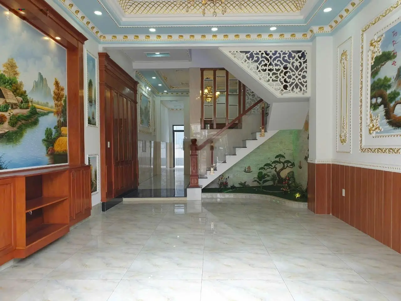 Nhà 2 lầu DT : 5 x 30m MT đường nhựa thông 8m gần chợ xuân thới thượng